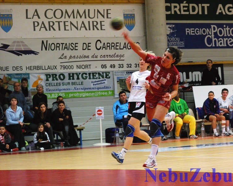 Hand_Celles_Lyon_46 [800x600].jpg